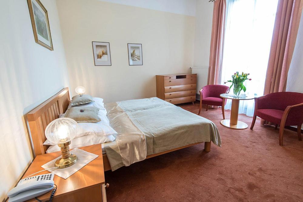 Monti Spa Františkovy Lázně Cameră foto